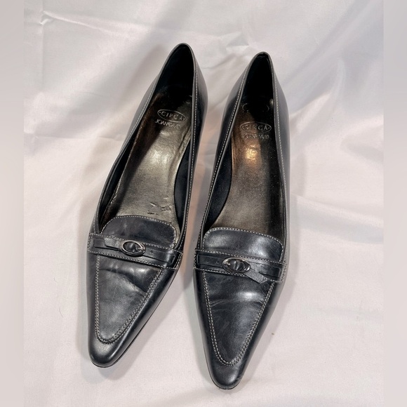 Circa Joan & David Kitten Heels - Picture 2 of 12